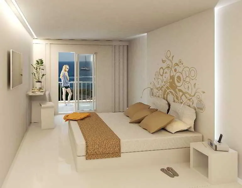 **** 호텔 Apartamentos Triton 칼라 라트자다 스페인